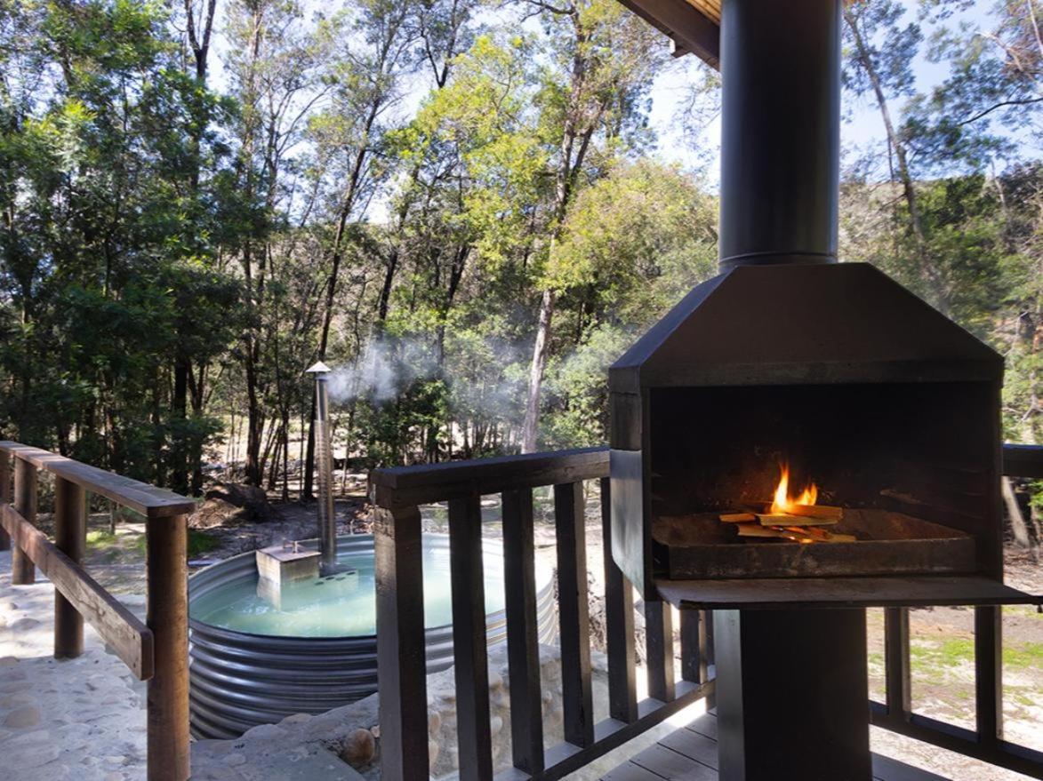 فيلا La Ferme Guest Farm - Hot Tubs فرانستشوك المظهر الخارجي الصورة