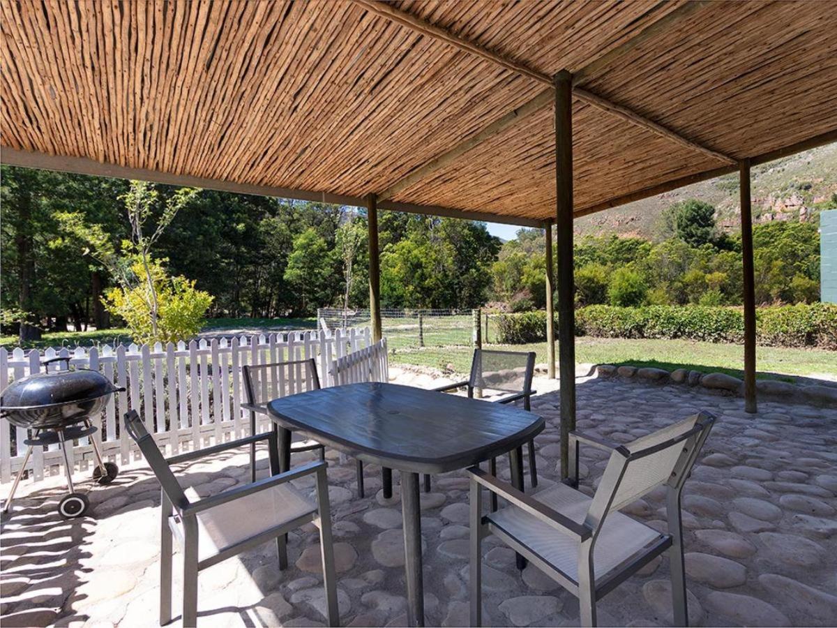 فيلا La Ferme Guest Farm - Hot Tubs فرانستشوك المظهر الخارجي الصورة