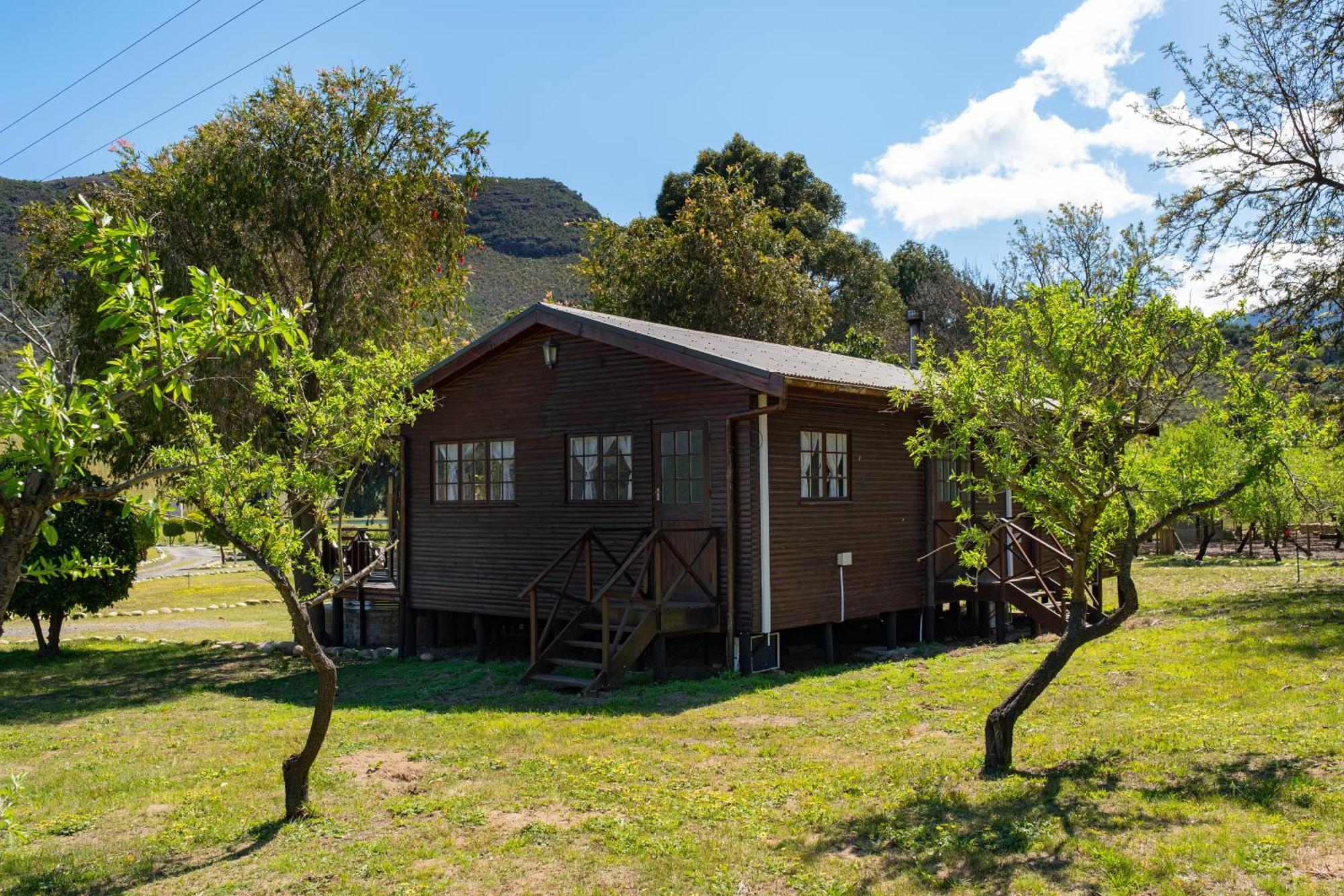 فيلا La Ferme Guest Farm - Hot Tubs فرانستشوك المظهر الخارجي الصورة